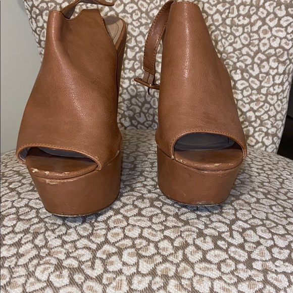 🤎Steve Madden Gabby Brown leather platform heels - Picture 2 of 7